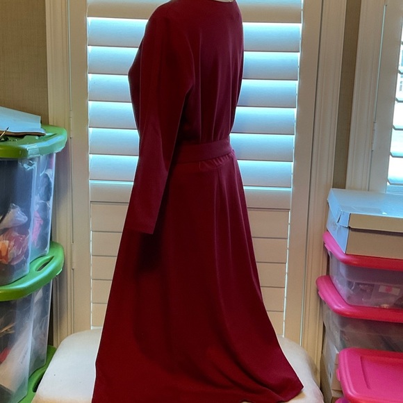 Croft & Barrow Rich Red Long Sleeve Dress - Picture 4 of 7
